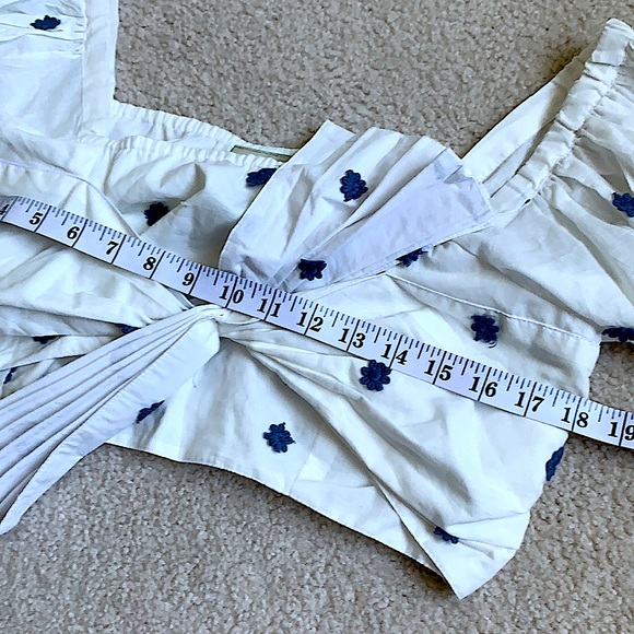 FARM RIO Blue flowers crop top - Picture 8 of 9